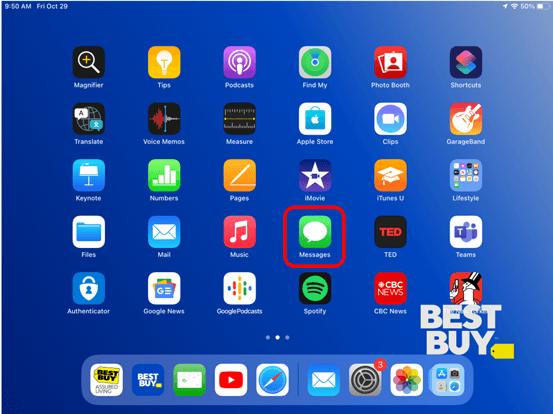 Écran d'accueil de l'iPad avec l'application Messages entourée en rouge pour montrer comment ouvrir l'application Messages
