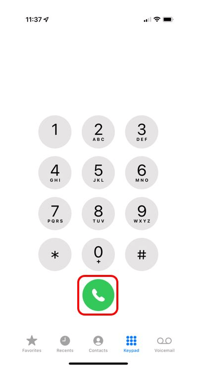 Clavier de composition de l'application téléphonique avec symbole de téléphone mis en surbrillance pour afficher le début d'un appel sur iPhone