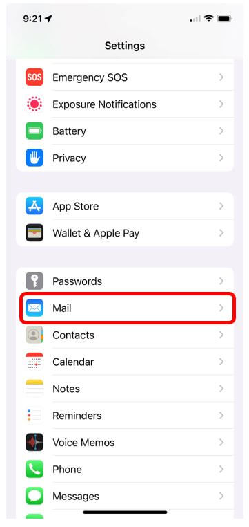 Settings menu with Mail highlighted